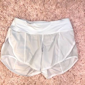 White lululemon shorts